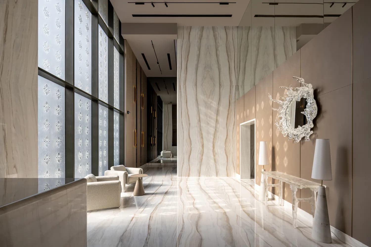 Flamingo LUX gallery 8